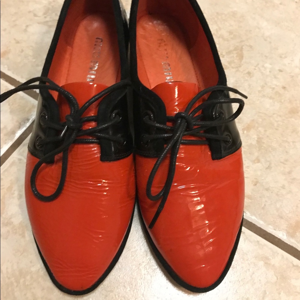Miu Miu black and orange patent leather shoes 7.5